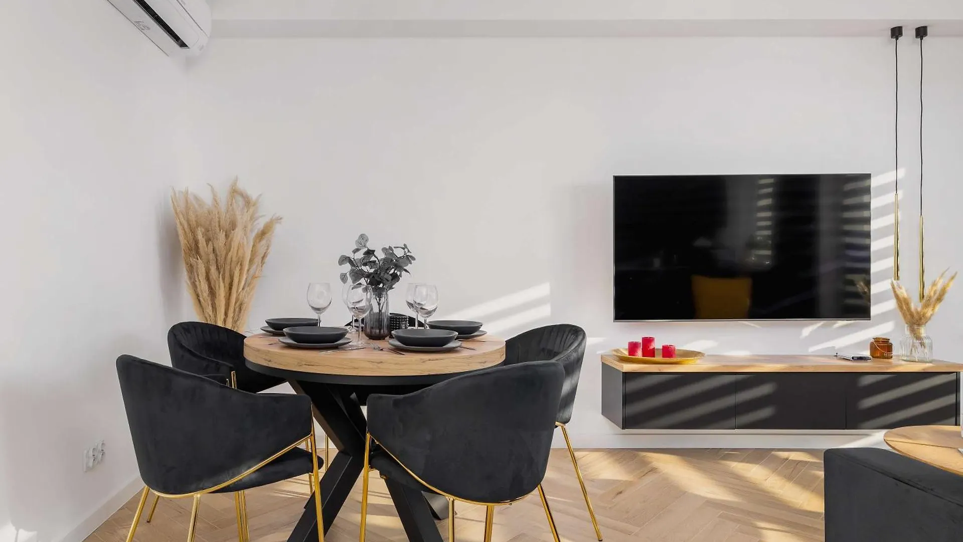 Luksusowy, Klimatyzowany Apartament W Krakowie Z Biurkiem I Parkingiem By Renters Prestige Krakow
