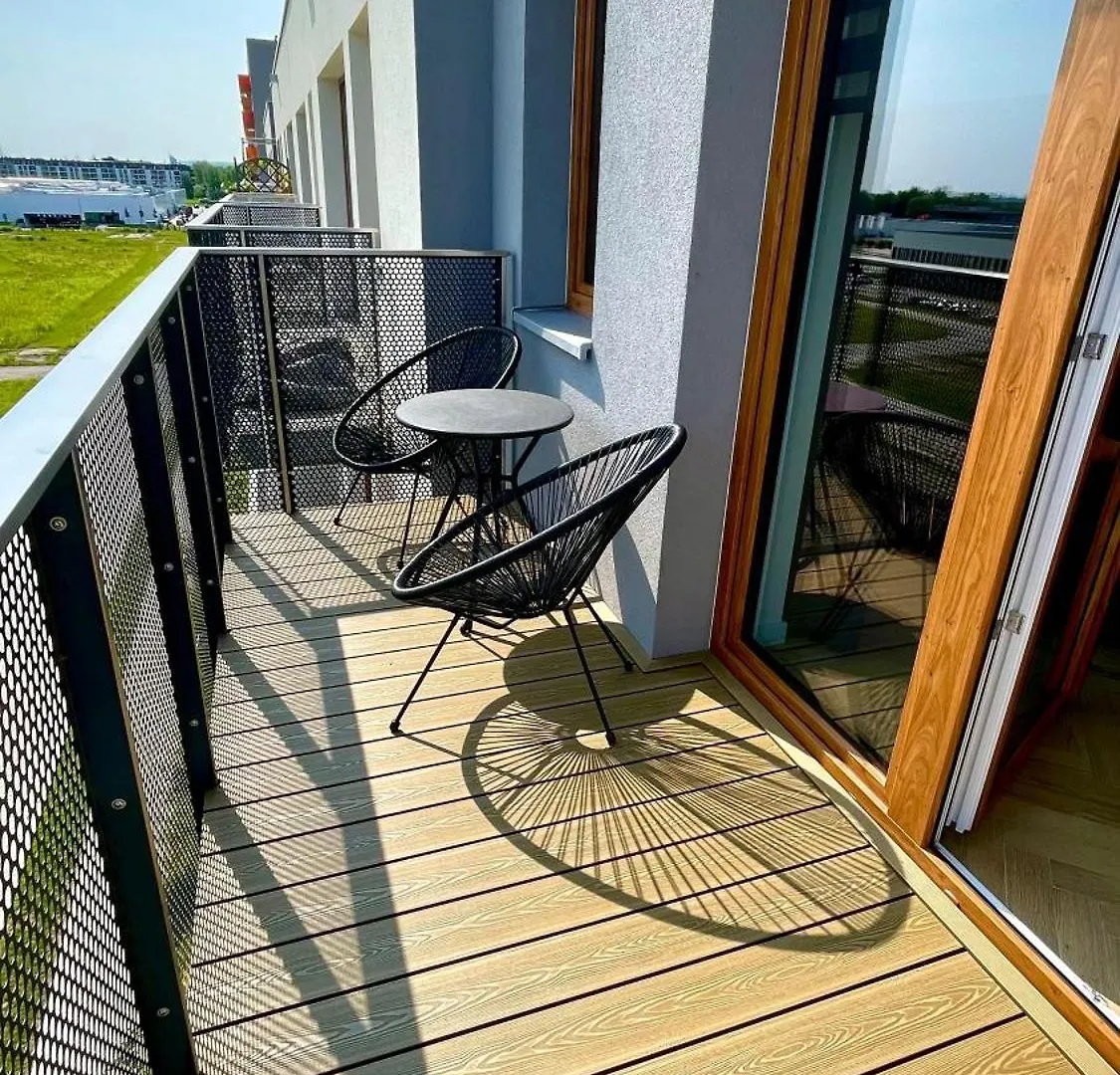 Apartment Luksusowy, Klimatyzowany Apartament W Krakowie Z Biurkiem I Parkingiem By Renters Prestige