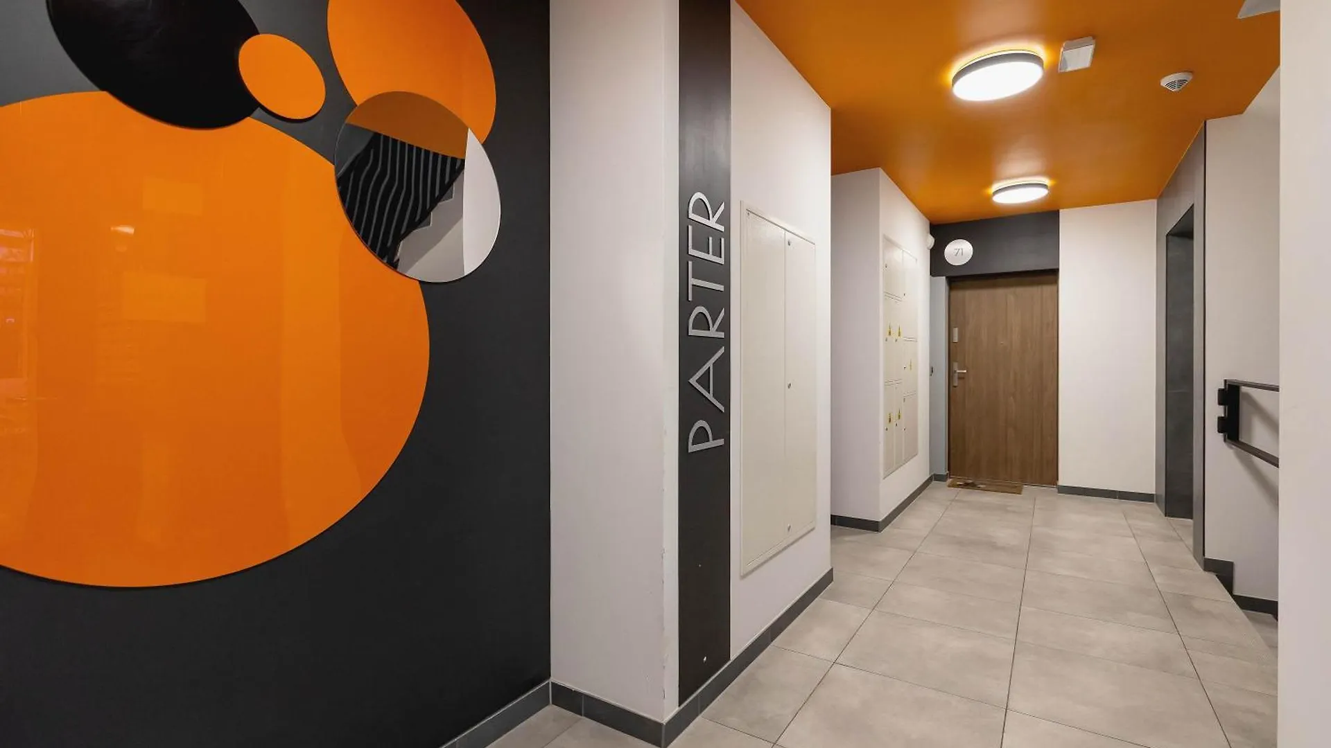Apartment Luksusowy, Klimatyzowany Apartament W Krakowie Z Biurkiem I Parkingiem By Renters Prestige