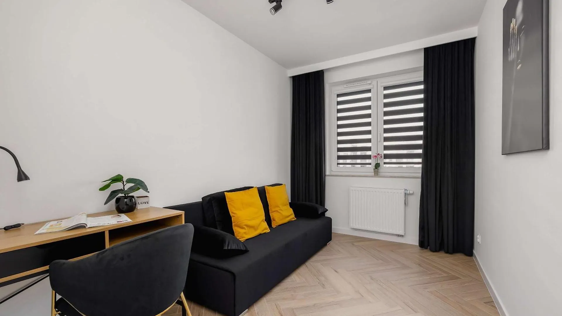 Luksusowy, Klimatyzowany Apartament W Krakowie Z Biurkiem I Parkingiem By Renters Prestige Poland
